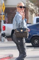 MARY FITZGERALD Out for Lunch in Studio City 10/29/2022