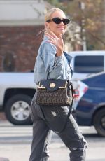 MARY FITZGERALD Out for Lunch in Studio City 10/29/2022