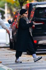 MARY-KATE and ASHLEY OLSEN Leaves Their Offices in New York 10/18/2022