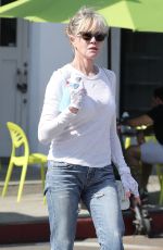 MELANIE GRIFFITH and STELLA BANDERAS Out for Lunc in Beverly Hills 10/20/2022