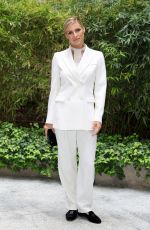 MICHELLE HUNZIKER at Giorgio Armani Fashion Show in Milan 09/25/2022