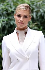 MICHELLE HUNZIKER at Giorgio Armani Fashion Show in Milan 09/25/2022