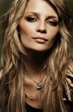 MISCHA BARTON for Giant Magazine, September 2005