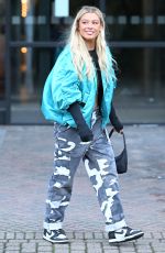 MOLLY RAINFORD Leaves Her Hotel in London 10/07/2022