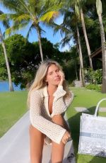 NATASHA OAKLEY - Insagram Photos 10/20/2022