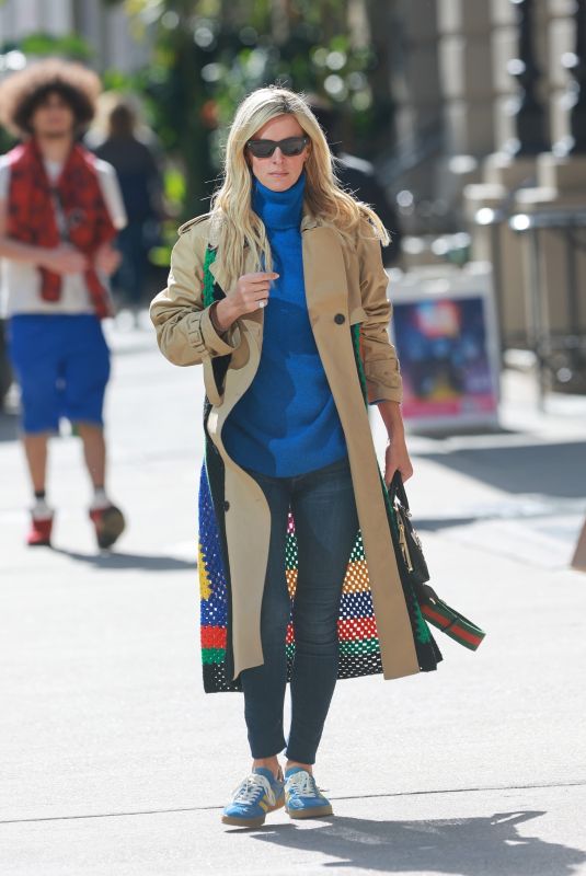NICKY HILTON Out and About in New York 10/18/2022