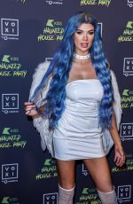 NICOLE O
