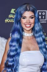NICOLE O