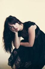 OLIVIA COOKE for The Observer, October 2022