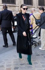 OLIVIA PALERMO Arrives at Monot Show at Paris Fashion Week 10/01/2022