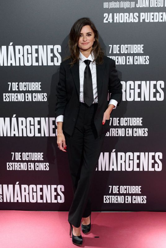 PENELOPE CRUZ at En Los Margenes Premiere in Madrid 10/04/2022