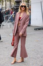 POPPY DELEVINGNE at Stella McCartney SS23 Show at Paris Fashion Week 10/03/2022