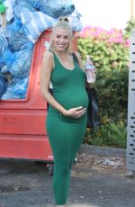 Pregnant HEATHER RAE YOUNG Leaves Selling Sunset