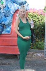 Pregnant HEATHER RAE YOUNG Leaves Selling Sunset