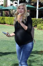 Pregnant HEIDI MONTAG aat McConnell