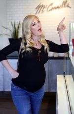 Pregnant HEIDI MONTAG aat McConnell