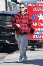 Pregnant KATE MARA Out for a Coffee in Los Feliz 10/03/2022