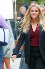 REESE WITHERSPOON and JULIANNA MARGUILES Out Filming in New York 09/30/2022