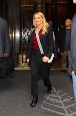 REESE WITHERSPOON Out in New York 09/30/2022