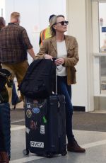 ROBIN WRIGHT Arrives at LAX Airport in Los Angeles 10/05/2022