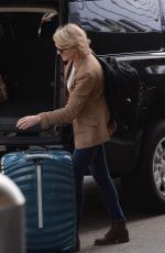ROBIN WRIGHT Arrives at LAX Airport in Los Angeles 10/05/2022