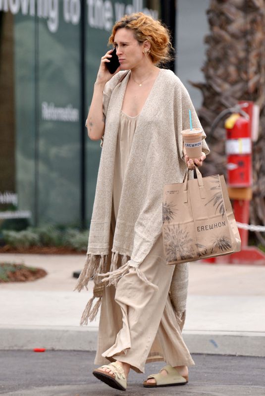 RUMER WILLIS Out for a Chocolate Smoothie at Erewhon Market in Los Angeles 10/11/2022