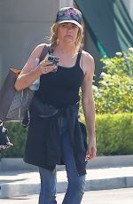SAMI SHEEN and DENISE RICHARDS Out for Lunch in Calabasas 09/30/2022