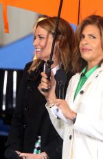 SAVANNAH GUTHRIE and HODA KTOBPerforms on Citi Concert Series on Today Show in New York 10/24/2022