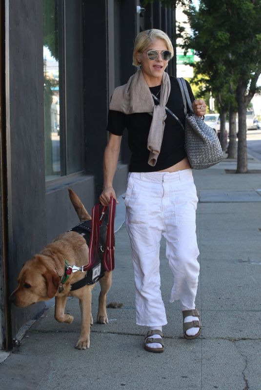 SELMA BLAIE Arrives at Dance Practice in Los Angeles 09/30/2022