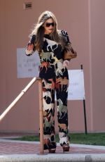 SOFIA VERGARA Out and About in Los Angeles 10/08/2022