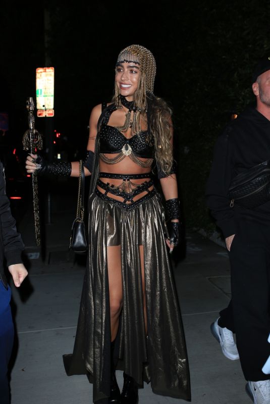SOMMER RAY Arrives at Kendall Jenner