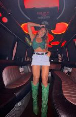 SOMMER RAY - Instagram Photos and Video 10/17/2022