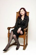 SOPHIE ELLIS BEXTOR at a Photoshoot, October 2002