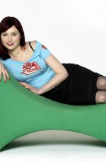 SOPHIE ELLIS BEXTOR at a Photoshoot, October 2002