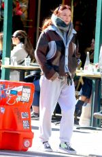SOPHIE TURNER and Joe Jonas Out for Lunch at Cafe Select in New York 10/20/2022