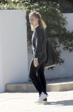 SYDNEY SWEENEY Heading to Airport in Los Angeles 10/18/2022