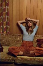 TAYLOR SWIFT for Midnight Album Release, October 2022