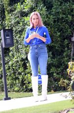 TEDDI MELLENCAMP Outside Her Home in Los Angeles 10/20/2022