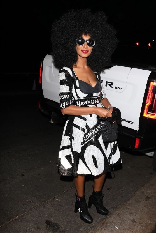 TRACEE ELLIS ROSS Arrives at Casamigos Halloween Party in Beverly Hills 10/28/2022