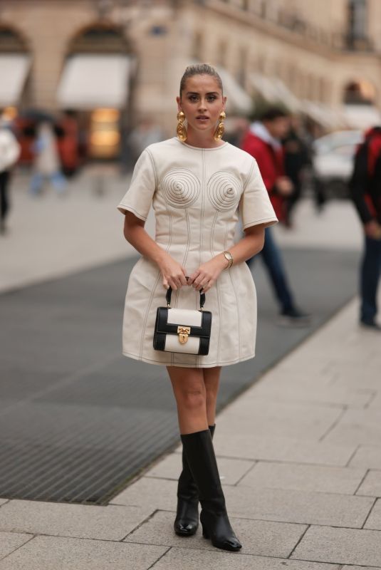 VALENTINA FERRAGNI at Roger Vivier Show at Paris Fashion Week 09/29/2022