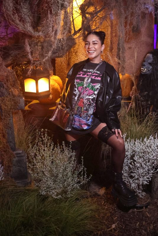 VANESSA HUDGENS at Knotts Scary Farm Where Nightmares Never End in Buena Park 10/07/2022