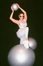 VANESSA HUDGENS for Vanessa Hudgens x Fabletics Fall 2022 Campaign 10/12/2022