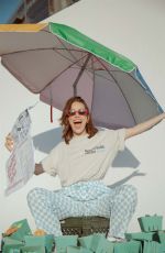 VICTORIA PEDRETTI for Mental Health Market by Season of Sunday, October 2022