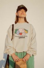 VICTORIA PEDRETTI for Mental Health Market by Season of Sunday, October 2022