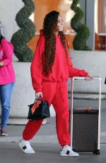 WINNIE HARLOW Arrives at Airport in Toronto 10/05/2022
