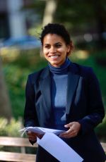 ZAZIE BEETZ on the Set of Steven Soderburgh