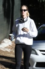 ABBY CHAMPION Out Hikinig Around Her Neighborhood in Brentwood 11/15/2022