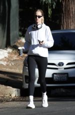 ABBY CHAMPION Out Hikinig Around Her Neighborhood in Brentwood 11/15/2022