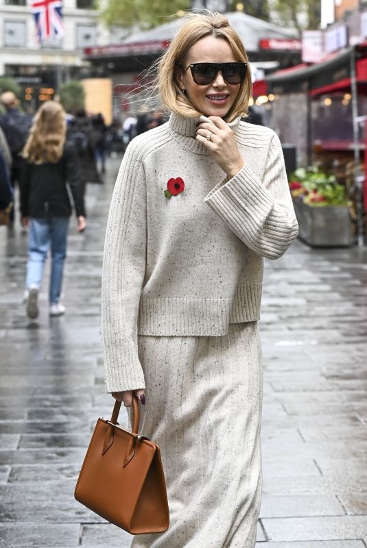 AMANDA HOLDEN Leaves Heart FM Breakfast Show in London 11/01/2022