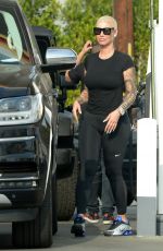 AMBER ROSE at a Gas Station in Los Angeles 11/27/2022